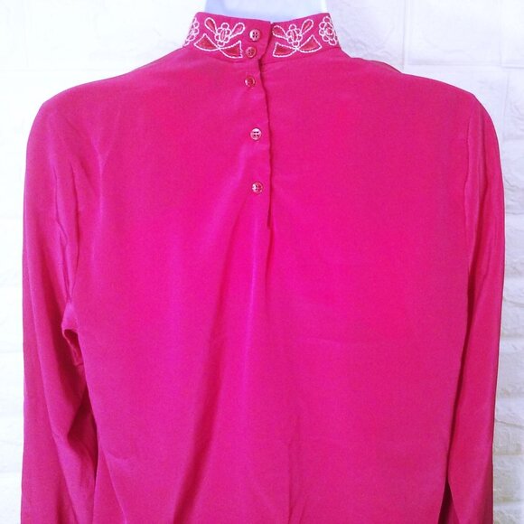 Vintage 80s Gailord High-Neck Pleated Blouse Top (8) Embroidered Metallic Cuffs - Picture 9 of 10